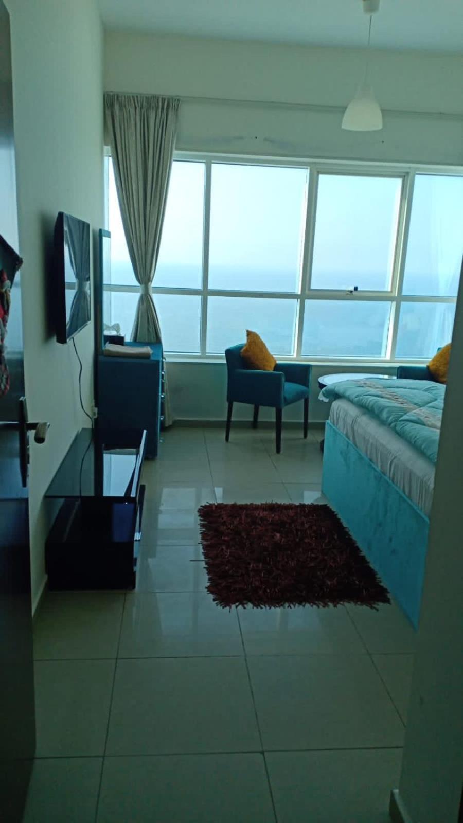 Ft22 R3 Open Beach Ajman Washroom Is Outside Eksteriør bilde